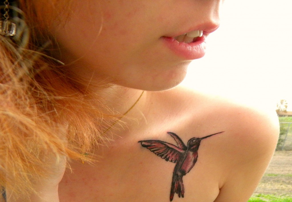Kolibri Tattoo Motive und deren Bedeutung