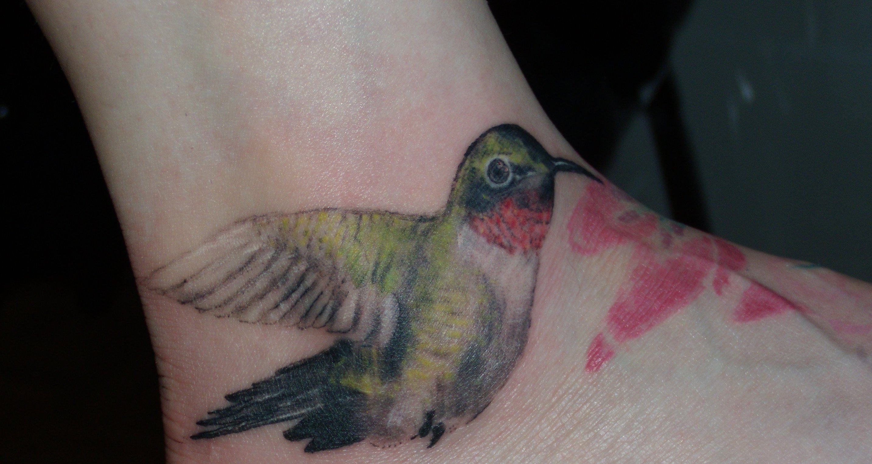 Kolibri Tattoo Motive und deren Bedeutung
