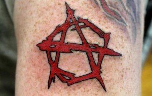 Anarchie-Symbol Tattoos und die Bedeutungen alletattoo.de 1