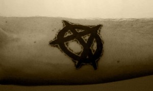 Anarchie-Symbol Tattoos und die Bedeutungen alletattoo.de 3