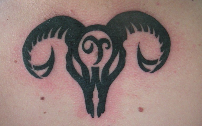 TribalWidderSternzeichenTattoo AlleTattoo.de