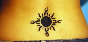 Motive und Bedeutung der Sonnen Tattoos alletattoo.de 9