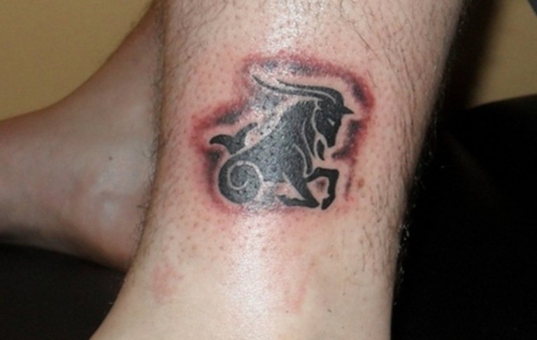 Steinbock Sternzeichen Tattoos